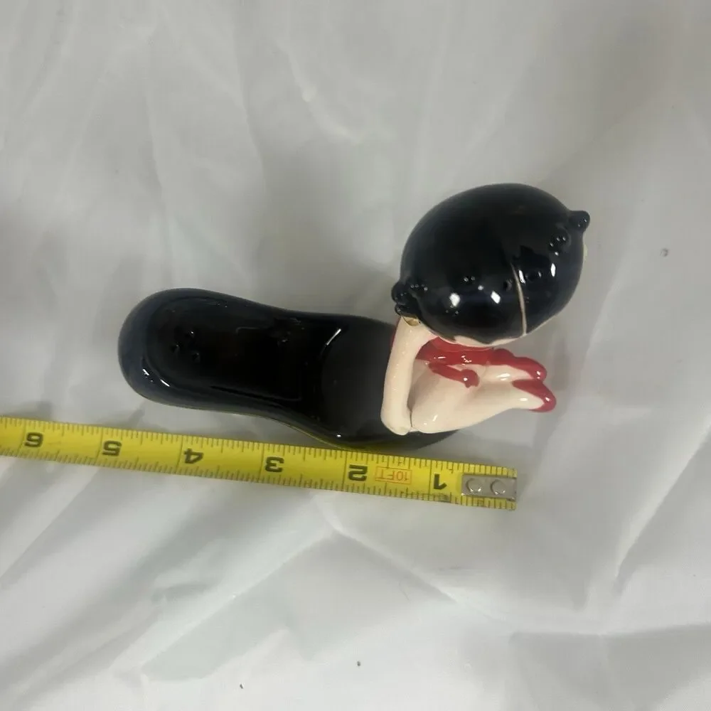 Betty Boop Salt Pepper Shaker Magnetic High Heel Shoe Single